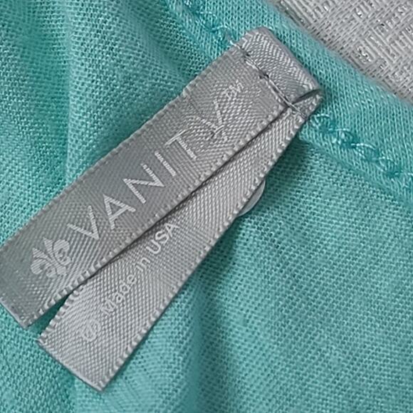 #342 Vanity women's top
Size Small - Picture 7 of 9
